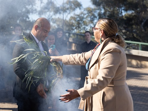 He -welcome -and -smoking -ceremony